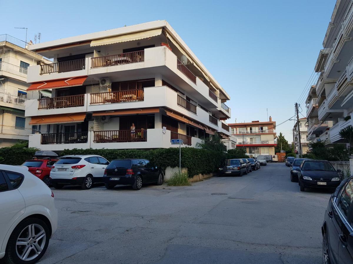 Perea Beach And Sea View Apartment Peraía Kültér fotó