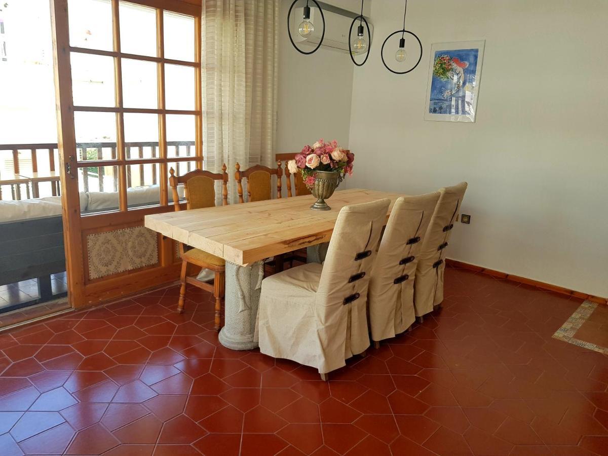 Perea Beach And Sea View Apartment Peraía Kültér fotó